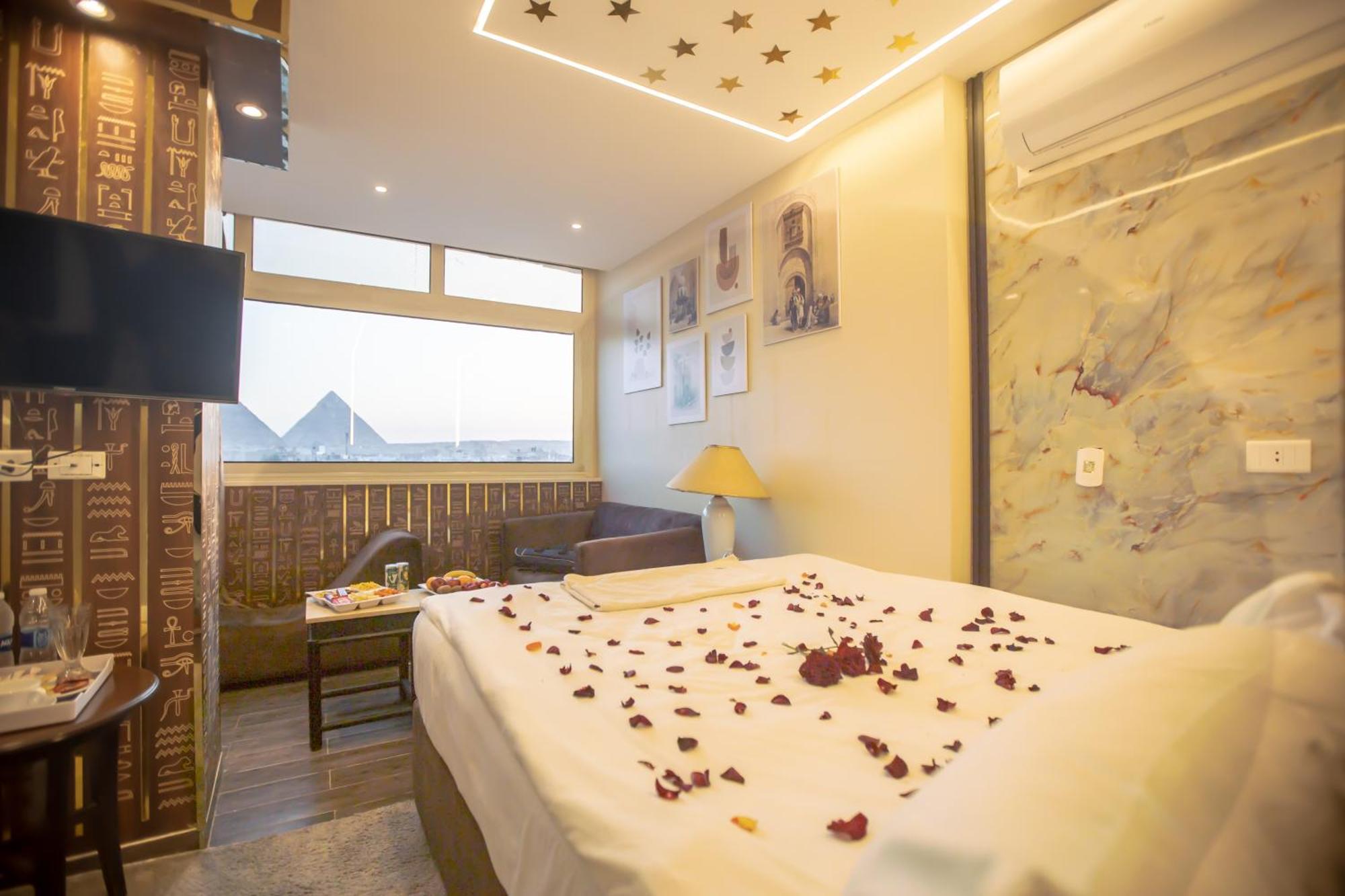 Giza Inn Nazlet el-Sîsi Exteriör bild